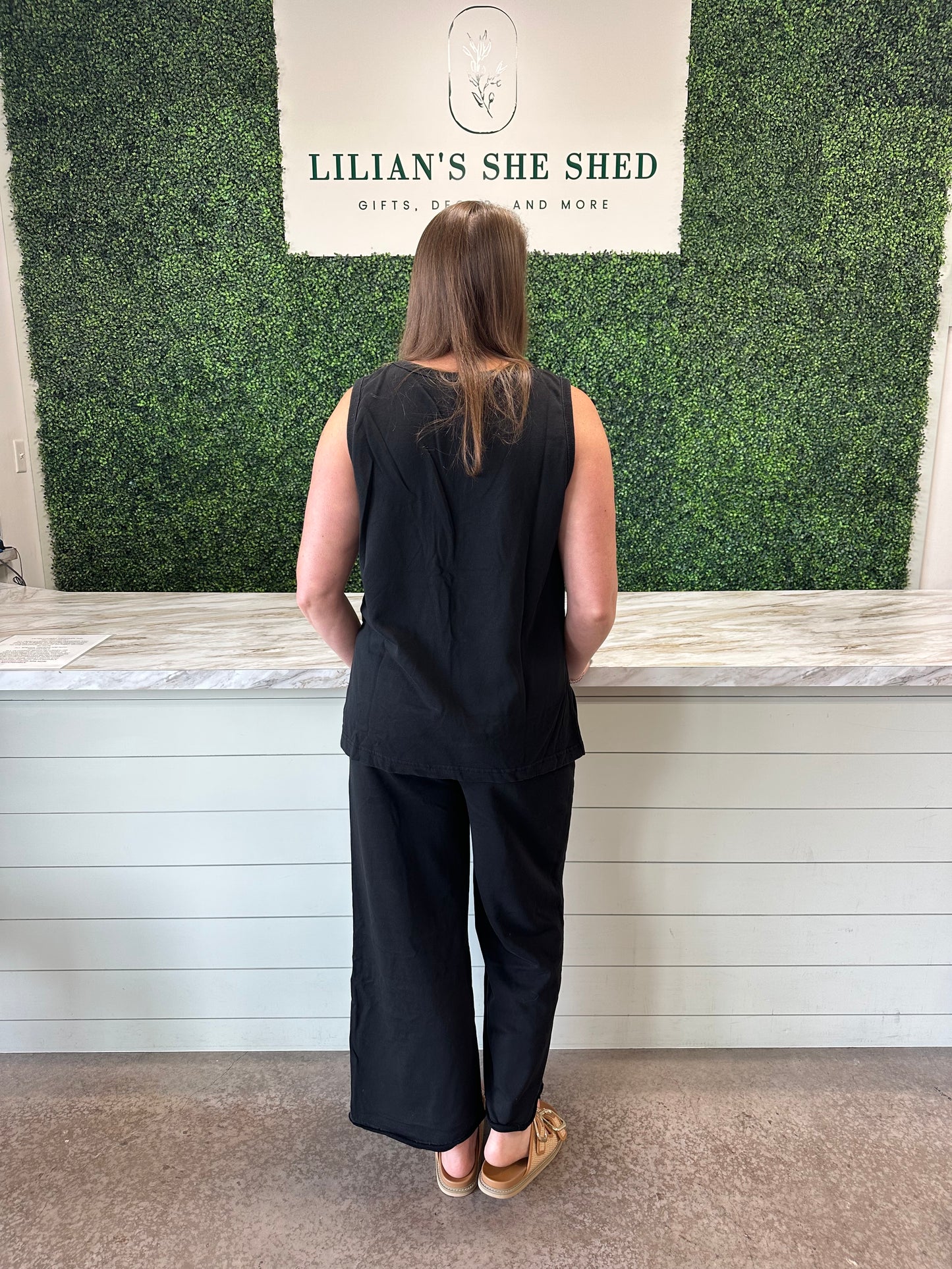 U-Neck Loungewear Set