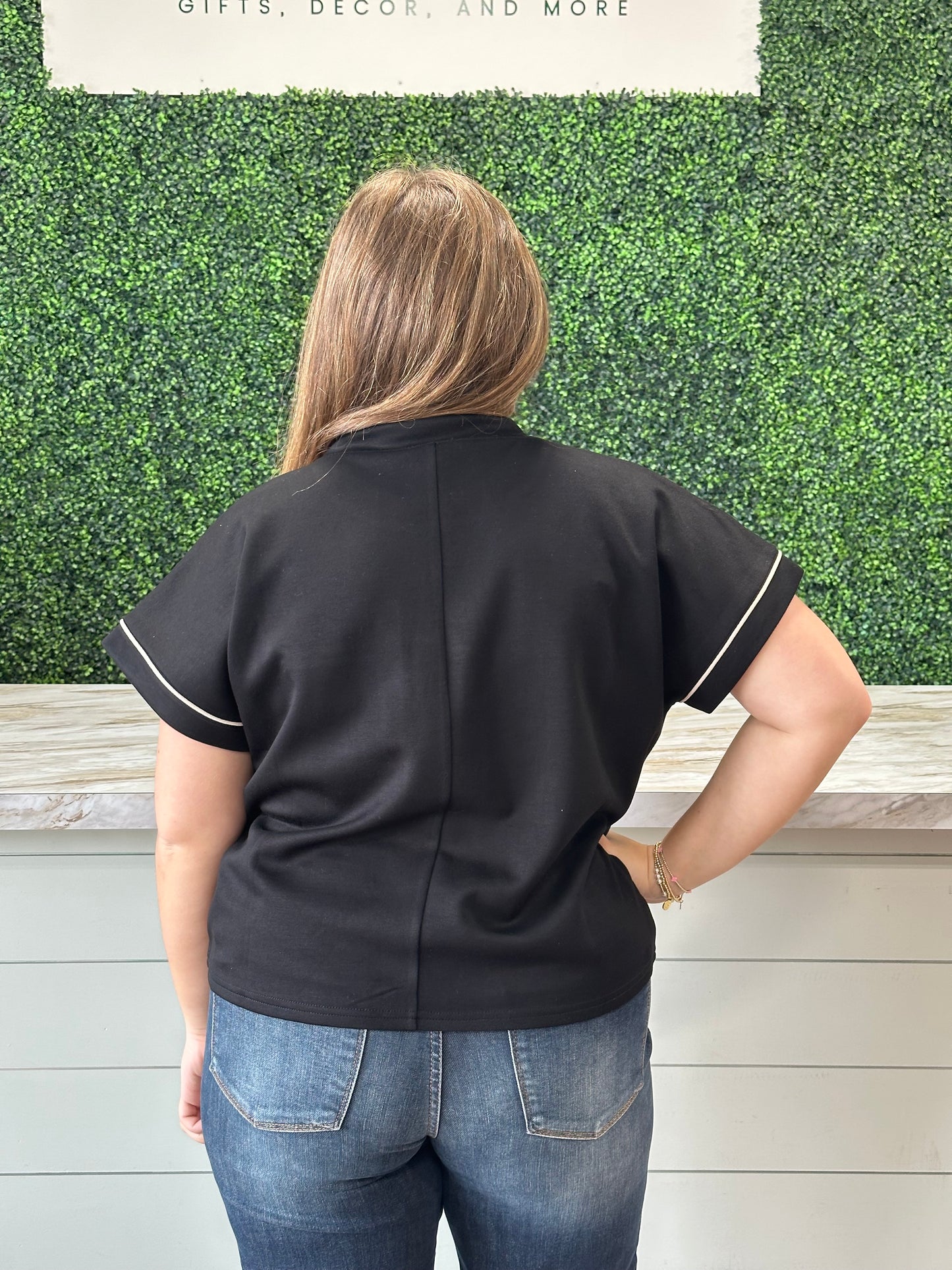 Plain Top with Bordered Stitch