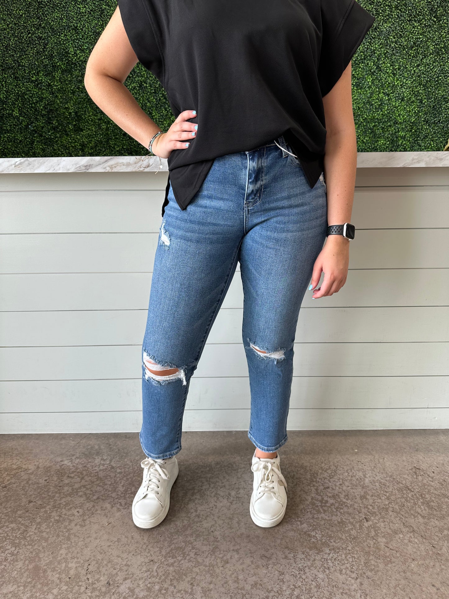 Midrise Crop Slim Straight Jeans