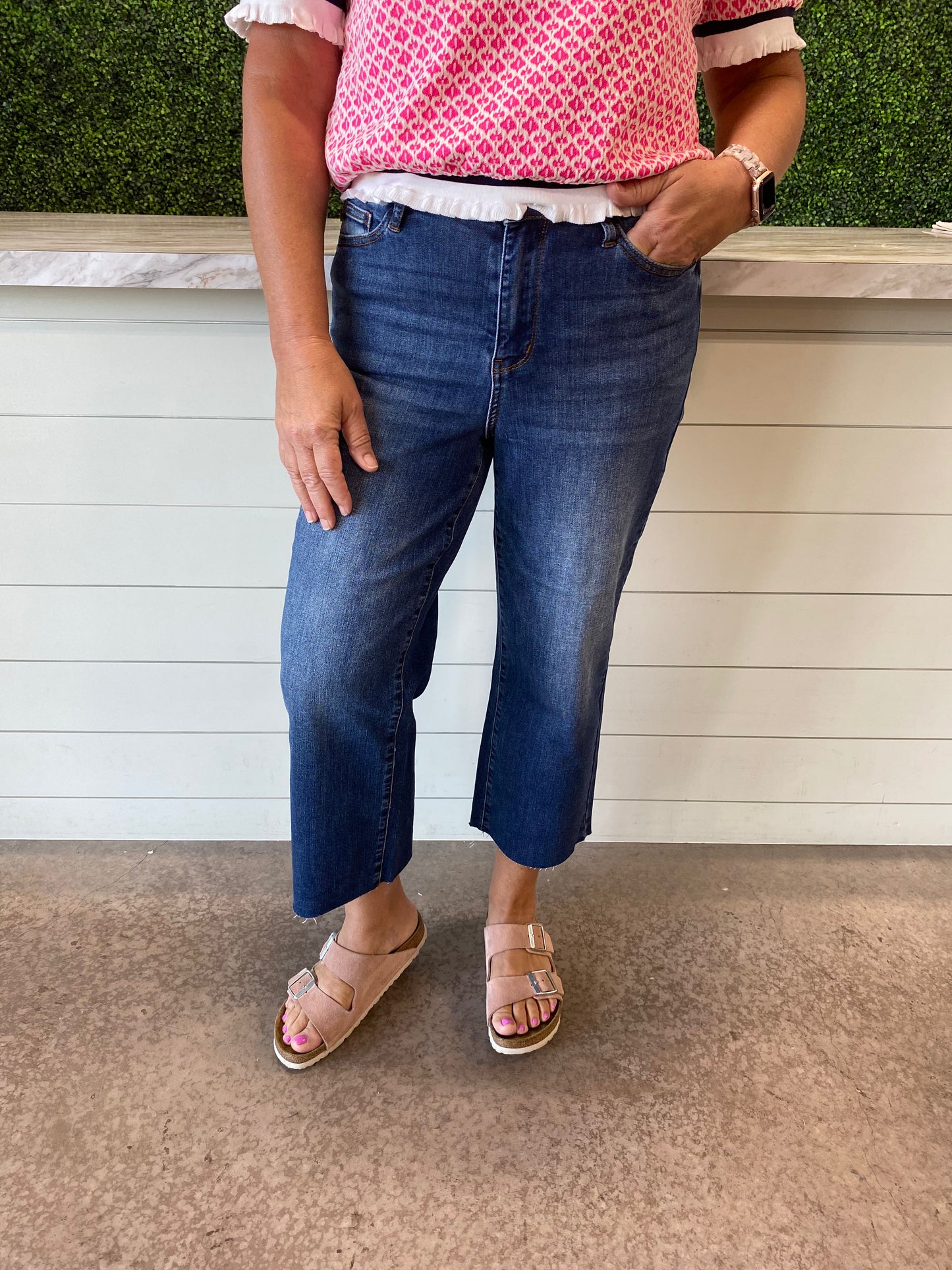 Dark Wash Crop Wide Leg Jeans