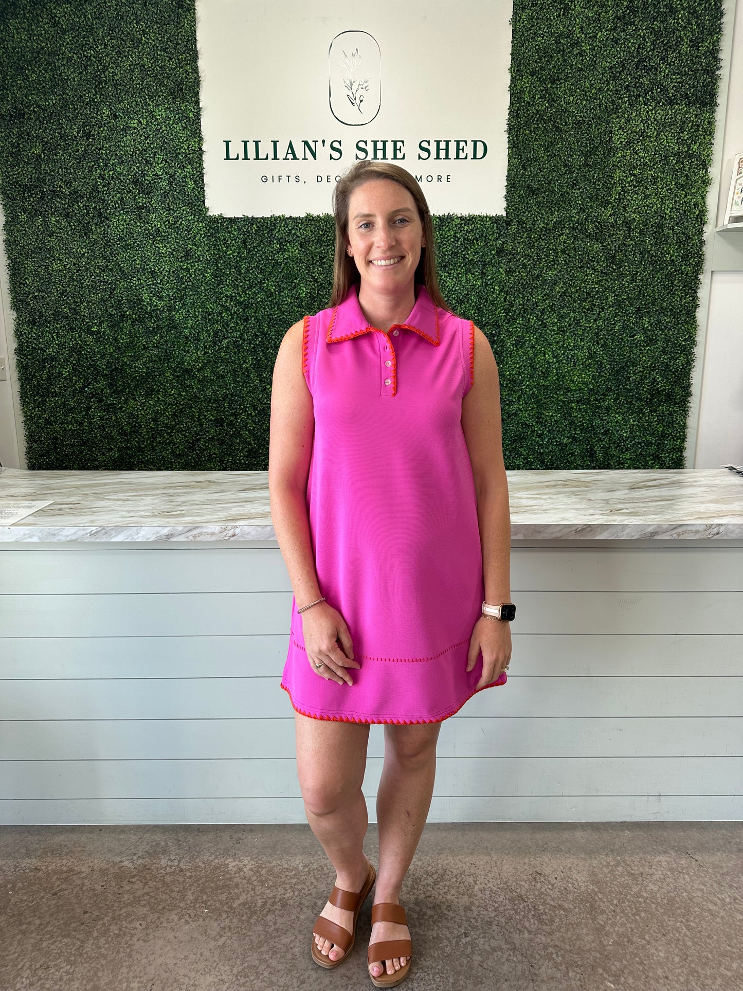 Solid Sleeveless Stiched Detail