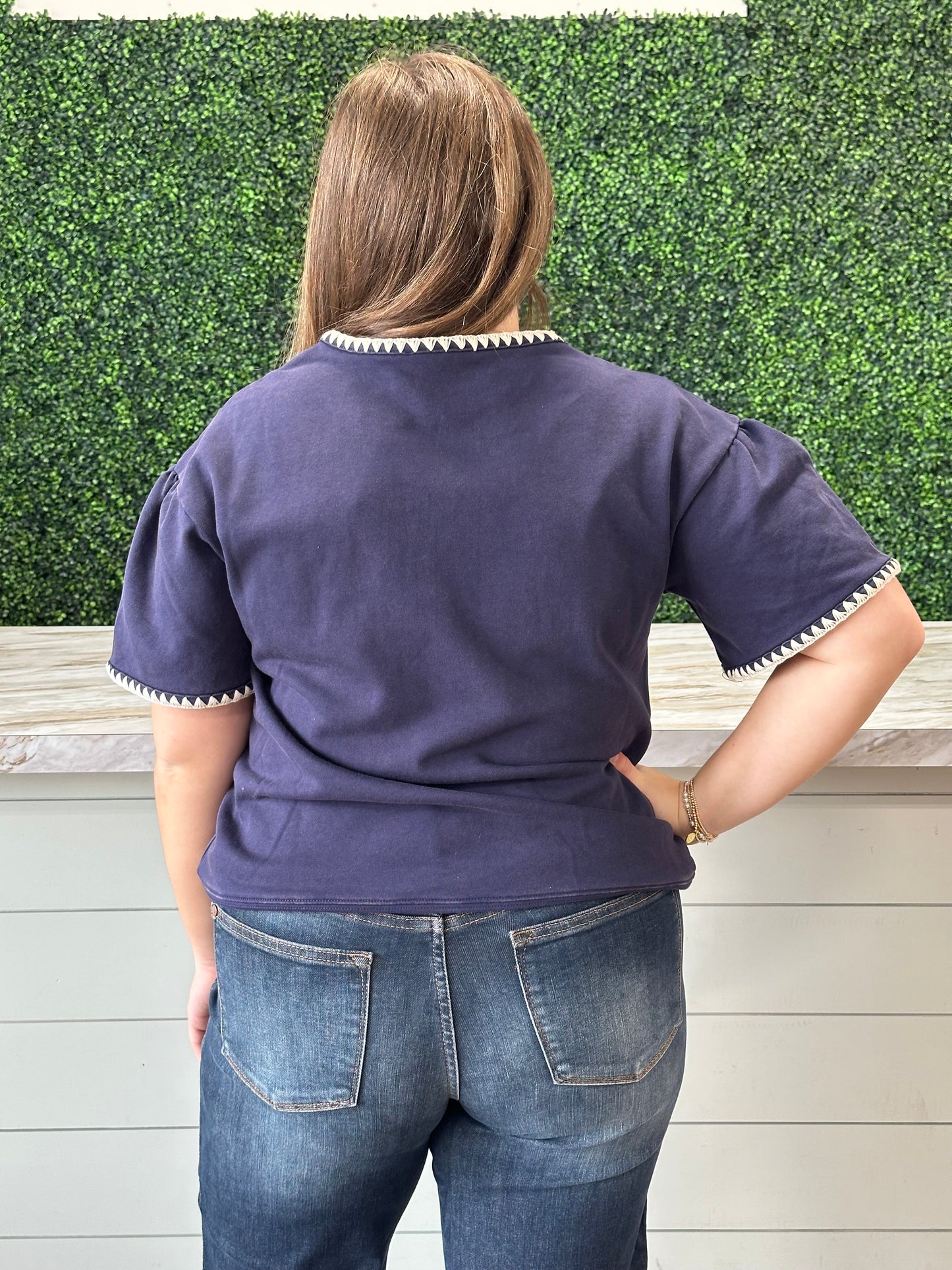 U-Neck Lace Trim Solid Top