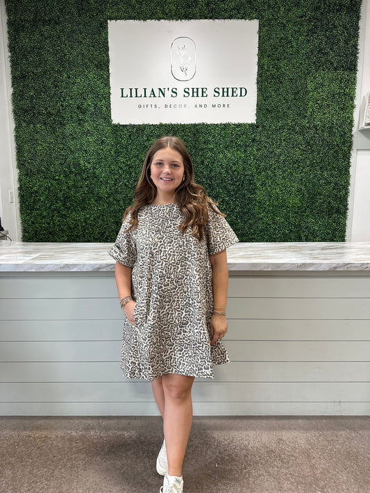 Leopard Dress with Pleated Back